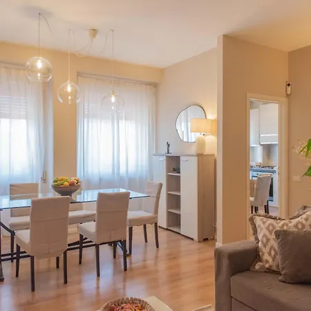 Dei Marmi Comfort Living Apartment