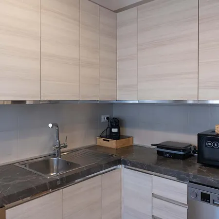 Dei Marmi Comfort Living * פורטה דיי מארמי
