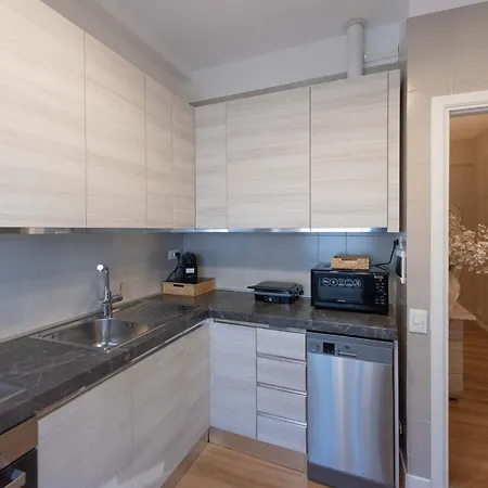 Dei Marmi Comfort Living דירה *
